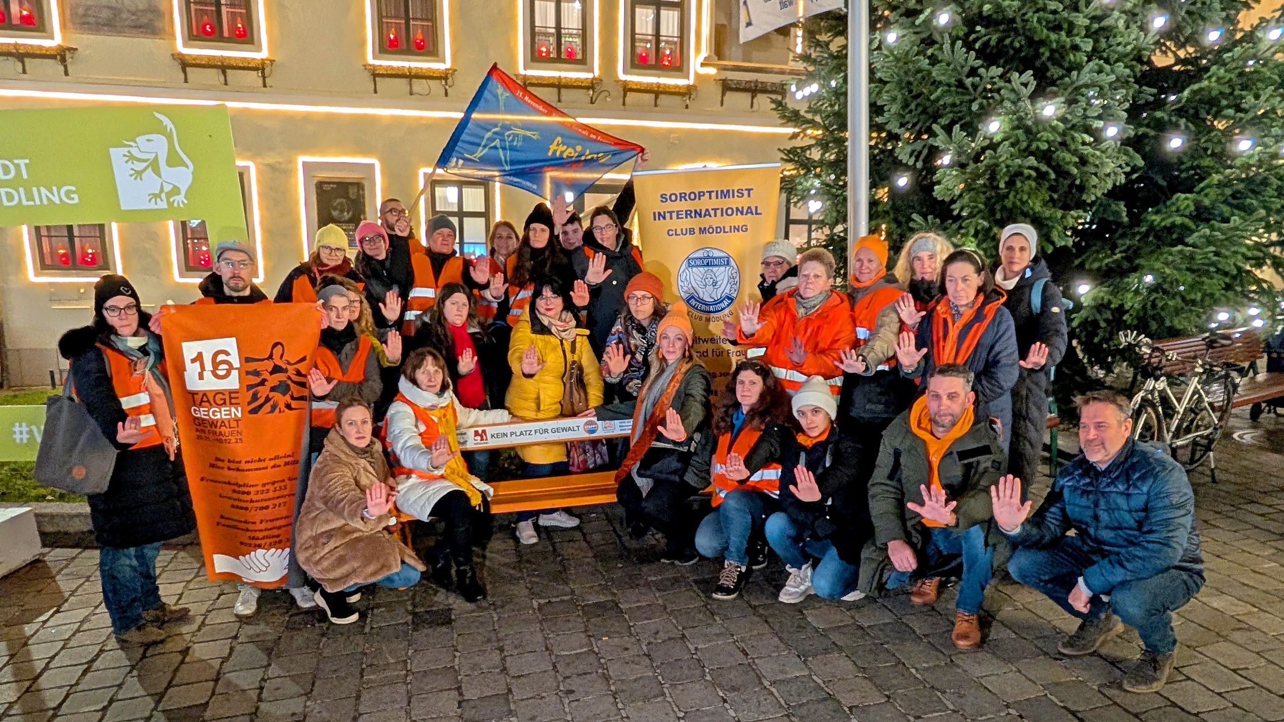 Ein starkes, gemeinsames Zeichen gegen Gewalt mitten in Mödling